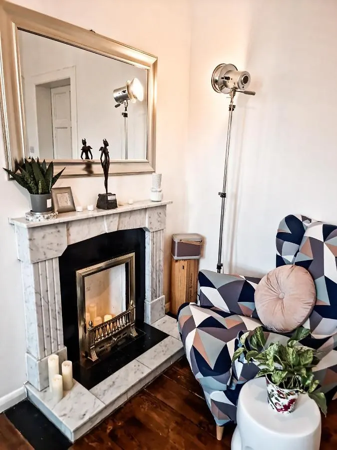 Whole Stylish Apartment 1880S Guinness Worker House Dublin Homestay